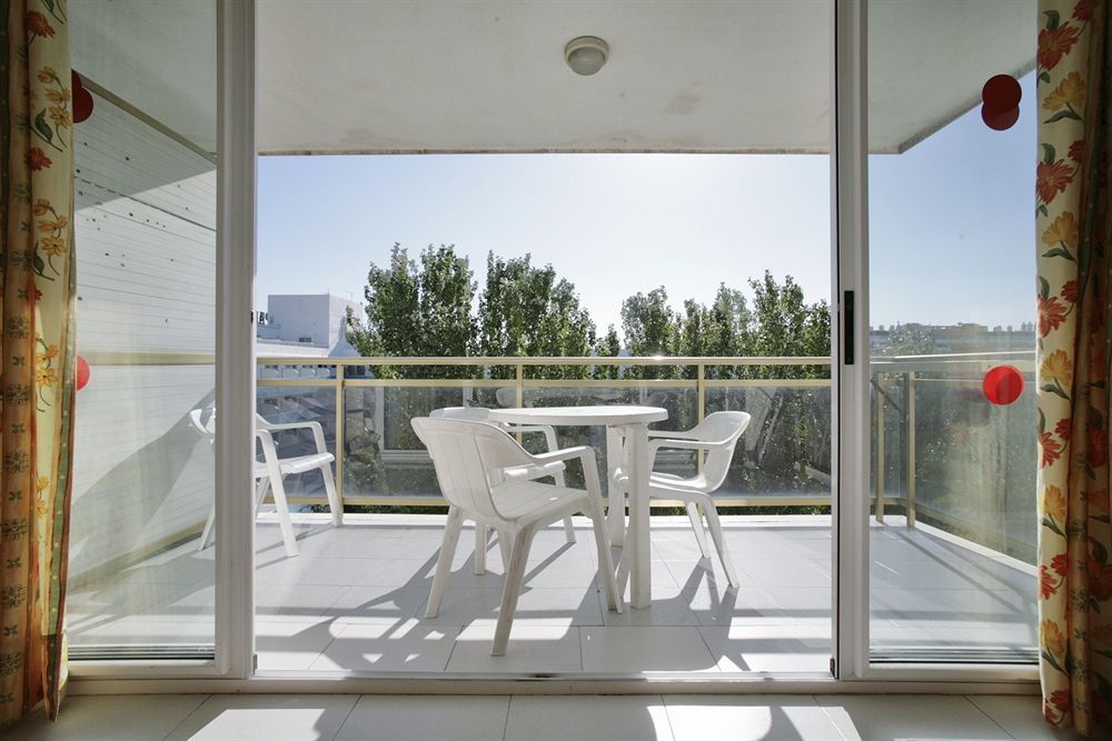 Apartamentos Los Peces Rentalmar Salou Exterior foto